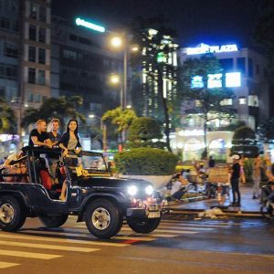 Saigon Foodie and City Tour by Jeep