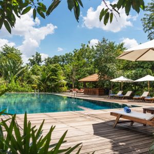 Smiling Gecko Farm House