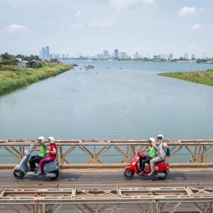 Half Day Phnom Penh Silk Island Tour by Vespa