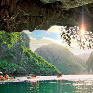 Dark Cave and Paradise Cave