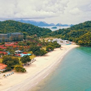 Holiday Villa Resort & Beach Club