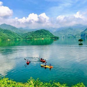 2 Days/1 Night –  Kayaking Tour at Hoa Binh Reservoir (Deluxe)